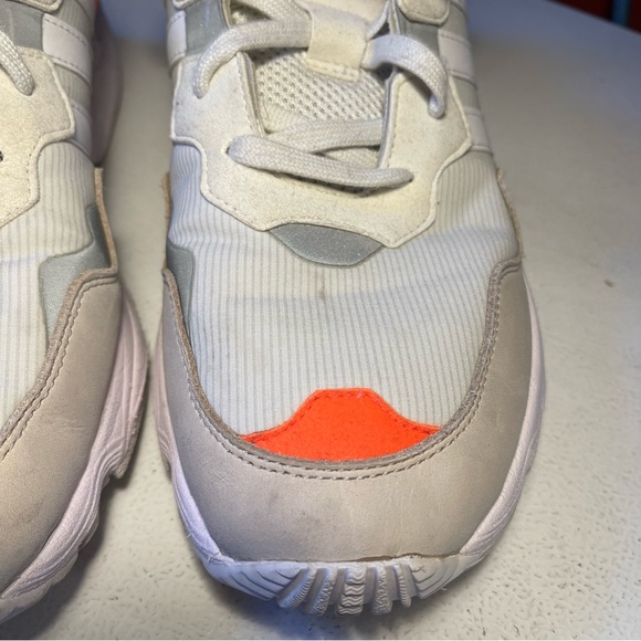 Adidas Yung 96 Size 11 pre owned. - Picture 8 of 10